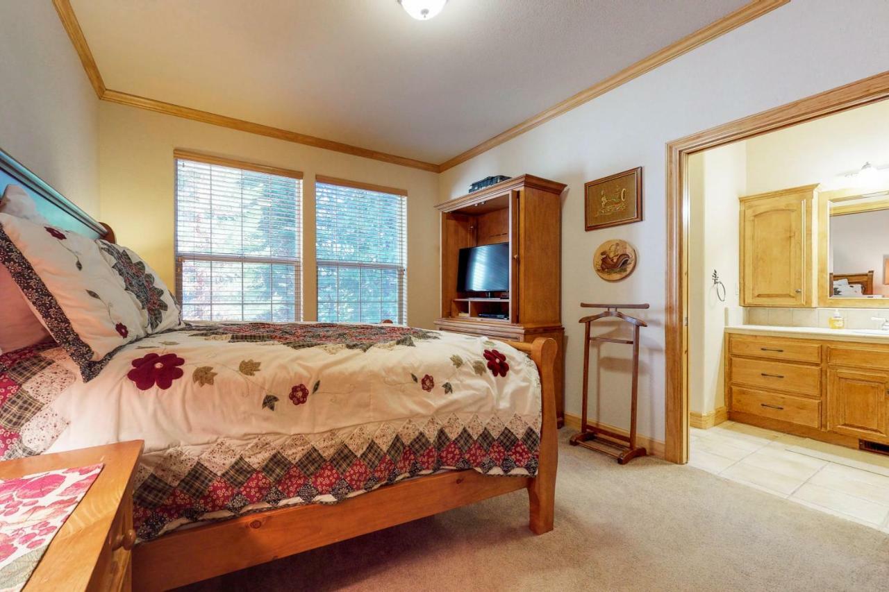New England Cottage Шейвър Лейк Екстериор снимка