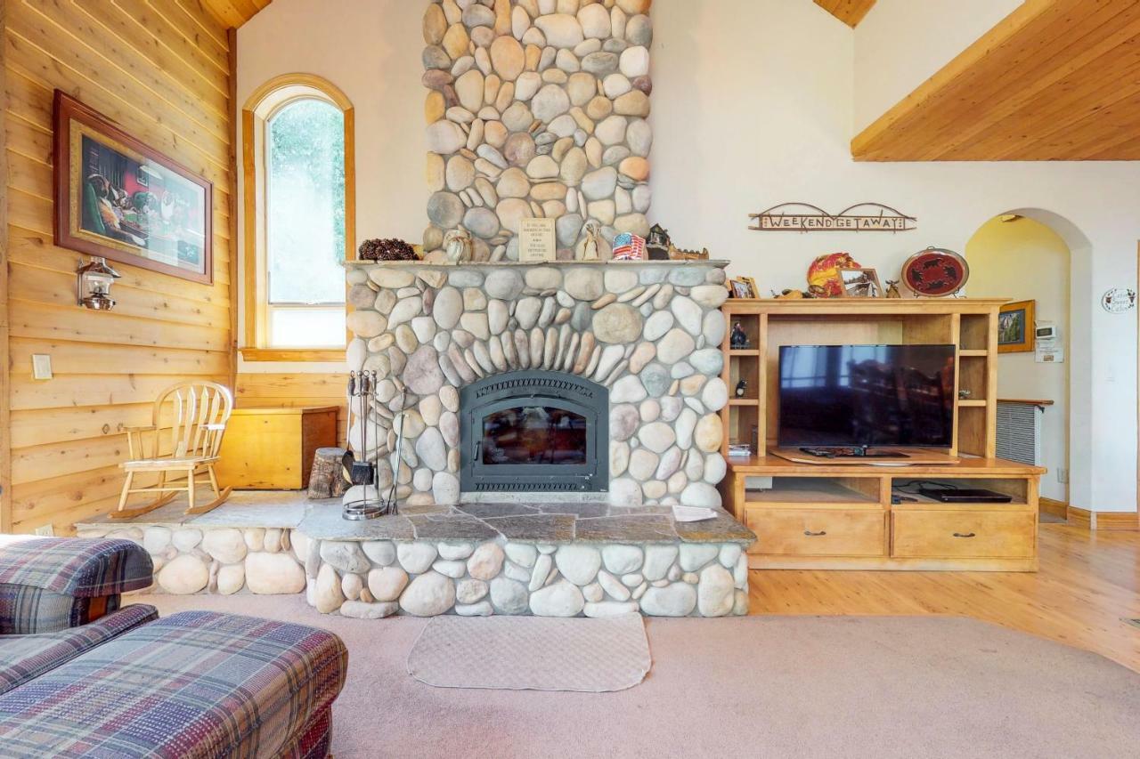 New England Cottage Шейвър Лейк Екстериор снимка